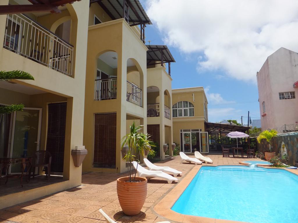 Villa Narmada Grand Baie Exterior foto